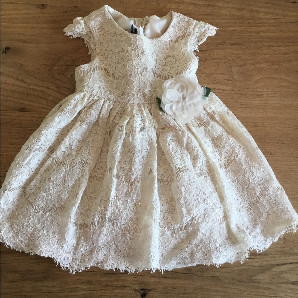Rare Editions Cream Lace Formal Dress
